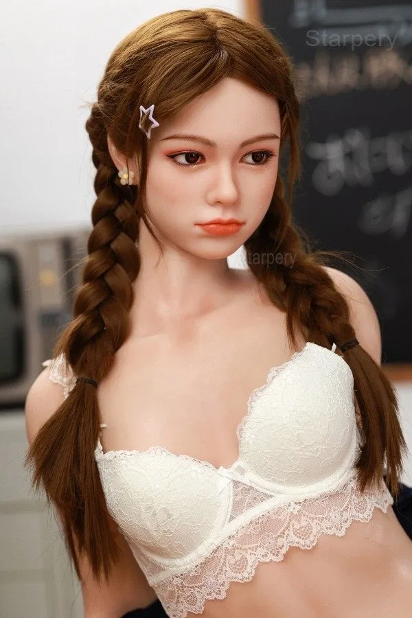 Pretty Tall A-Cup Sex Doll Lakelyn 171cm view 4