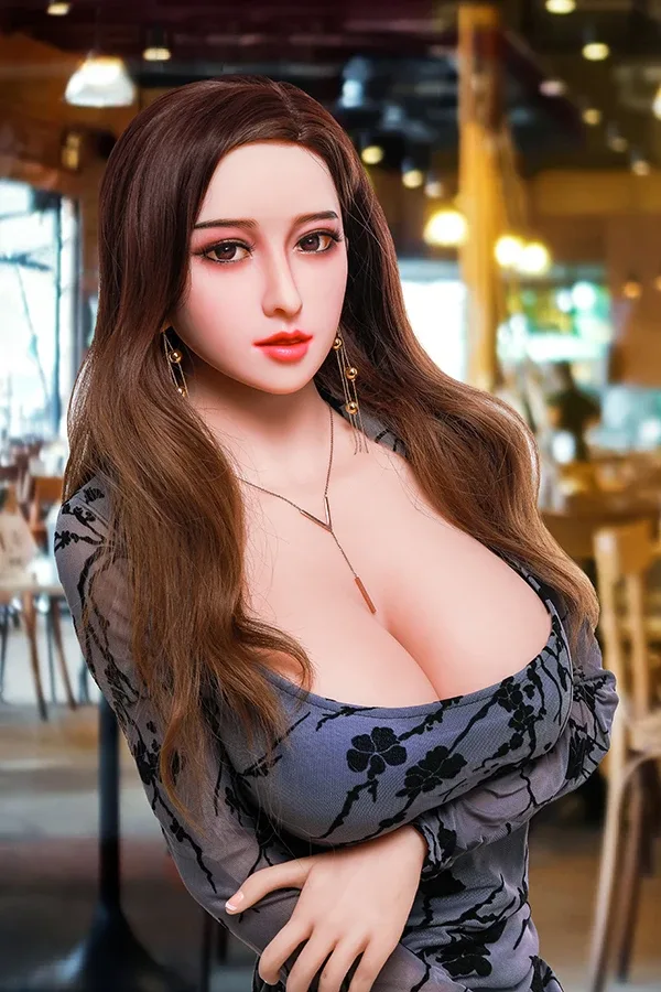 Mature Busty Sex Doll Aylin 168cm (Silicone Head) view 3