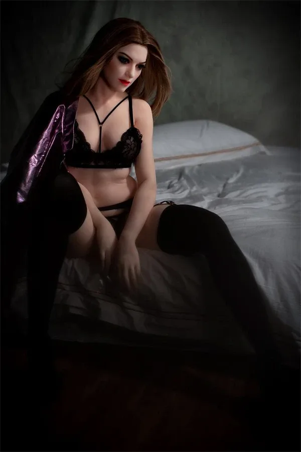 American Small Tits Celebrity Sex Doll Bernadine 160cm view 4
