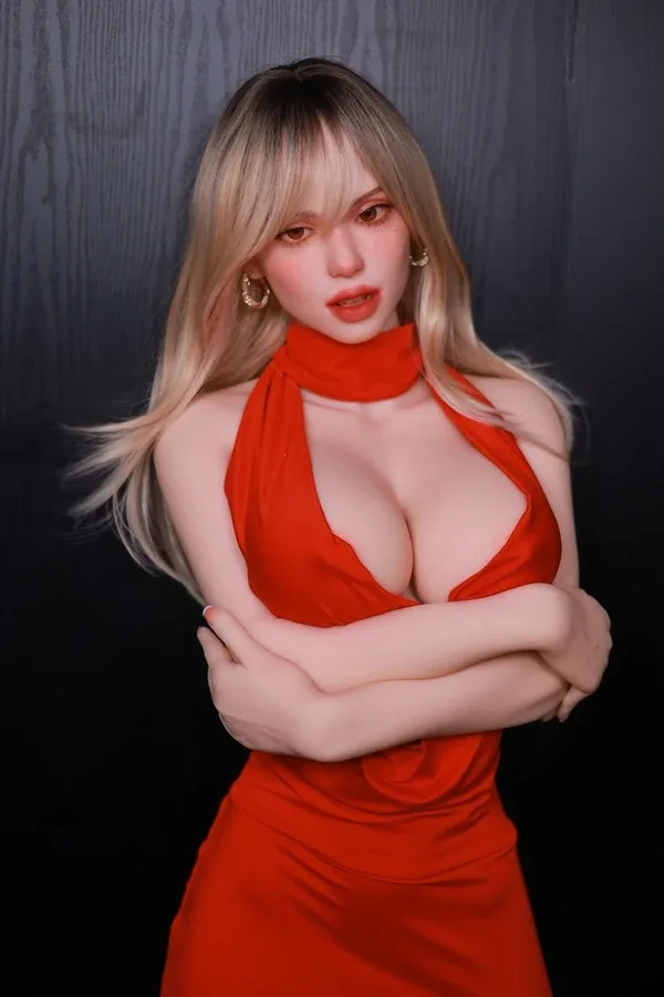 Beautiful Fair Skinned Female Sex Doll Faith 166cm view 3