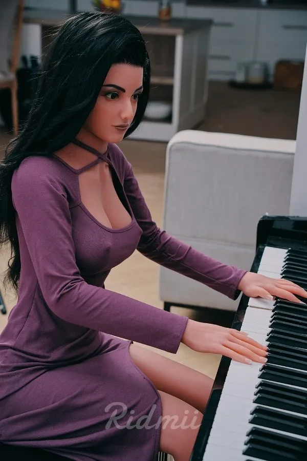 Latino Sex Doll Aliza 166cm (Silicone Head) view 5