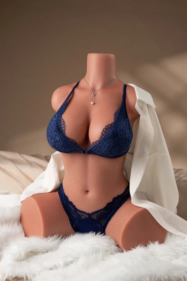 – Silicone 56cm/22.05″ 14kg/30.86lbs Sex Doll
