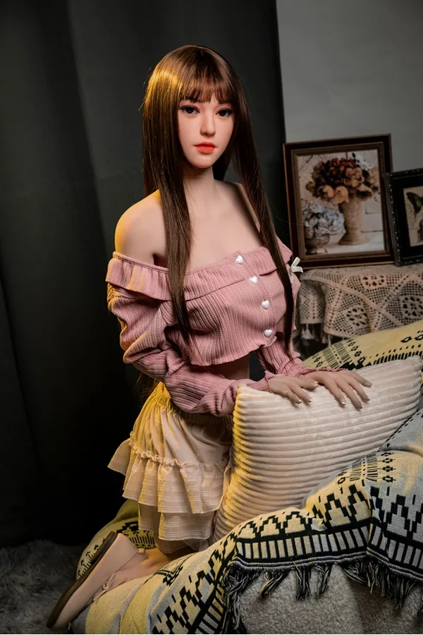 C28 – TPE 160cm/62.99″ F-CUP 33.5kg/73.85lbs Sex Doll view 3