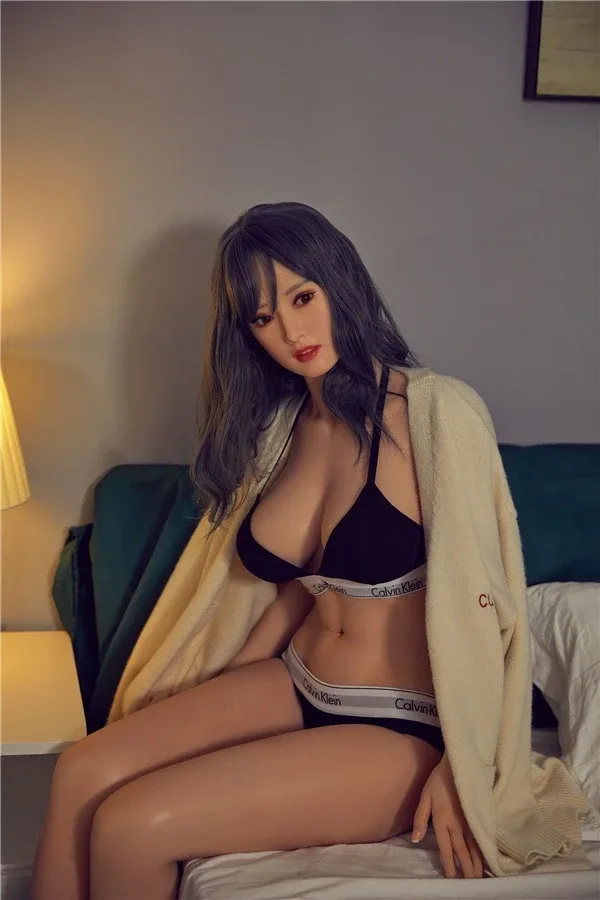 Premium Silicone Sex Doll Lia 160cm (Hair Transplant) view 2
