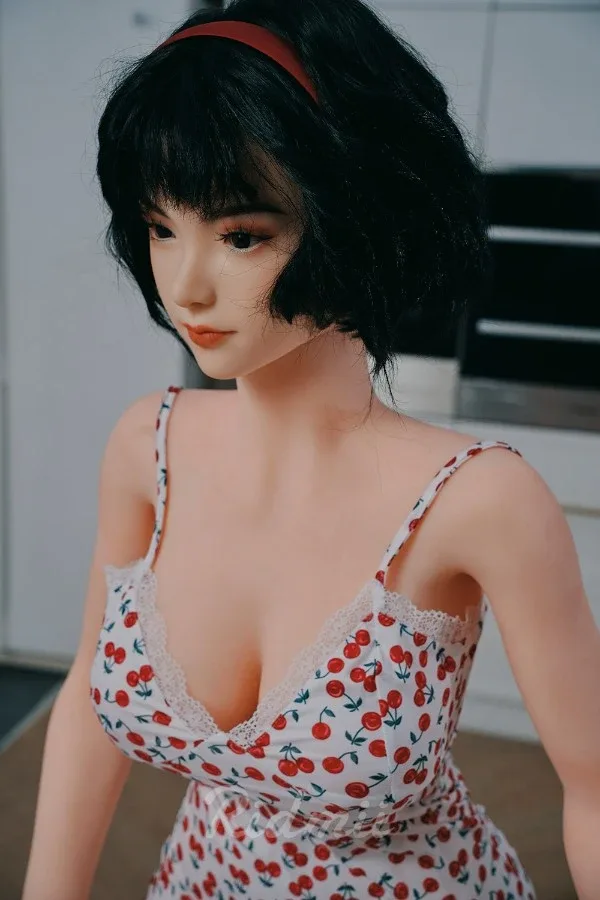 Beautiful Short Hair Sex Doll Liberty 163cm (Silicone Head) view 4