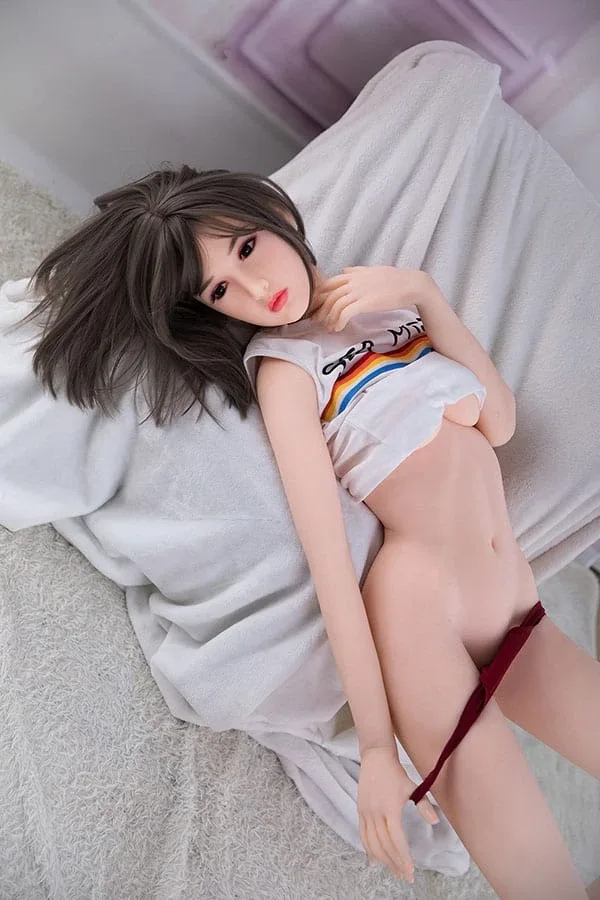 Real Life Short Hair Japanese Sex Doll Natasha 160cm view 2